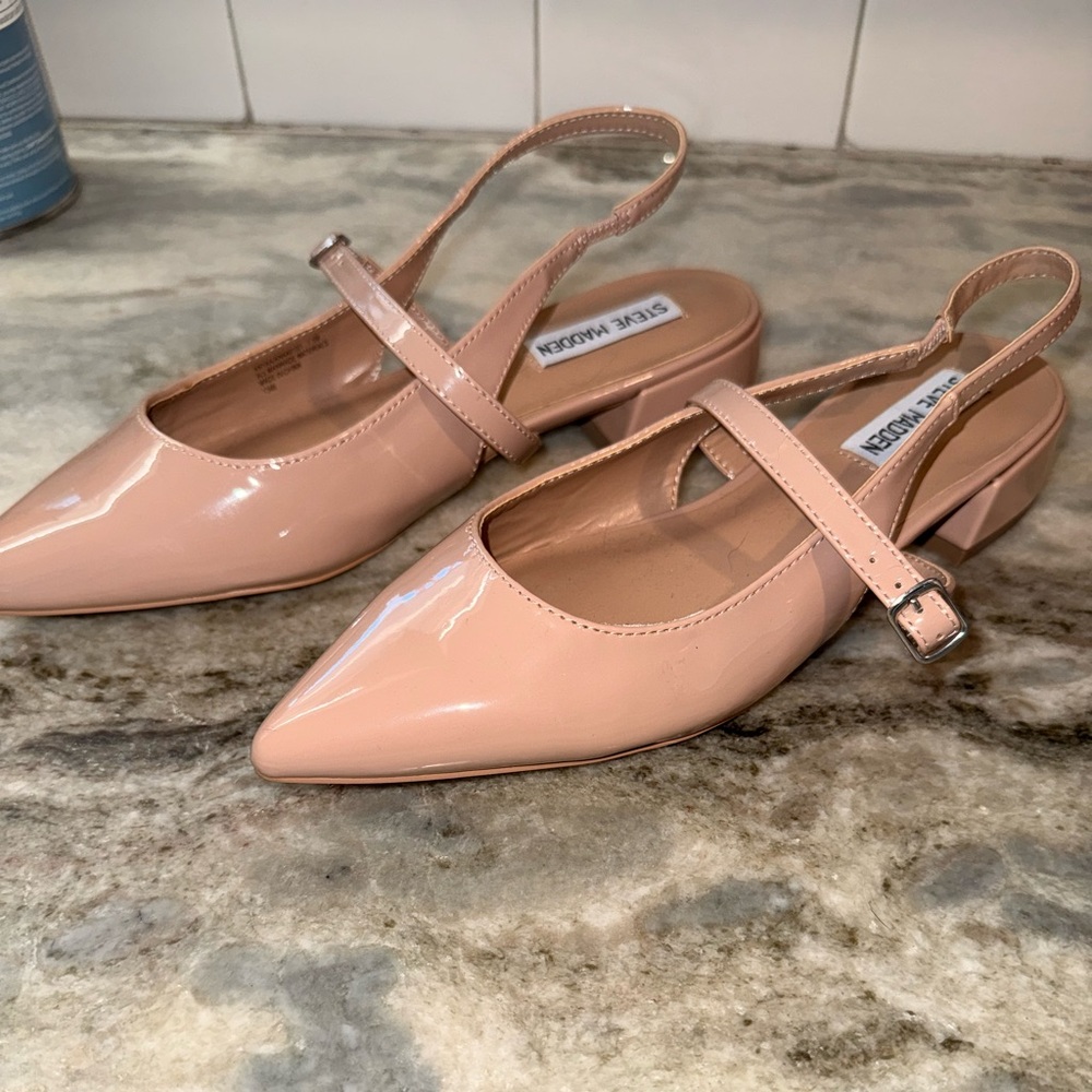 Steve Madden Nude Patent Pointed-Toe Slingback Mules